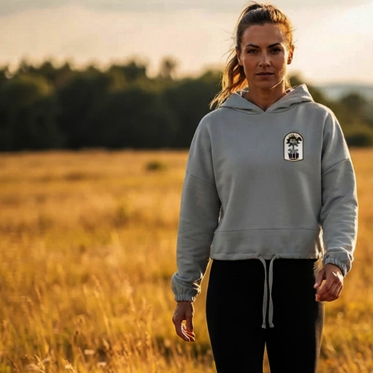 The Art of War Foundation Women's Cropped Hoodie